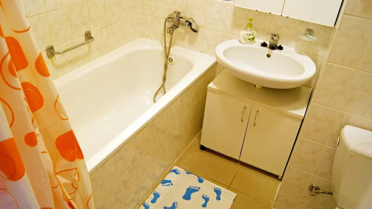 Km House Cerny Most Hostel Prague